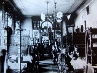 Draškovićeva ulica na kbr. 24. Interijer Nove pivane obitelji Hochstädter. Radila je od 1894. do 1918. godine